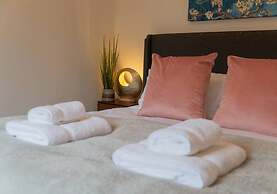Escape 2 Unwind At The Parade Accommodates 10