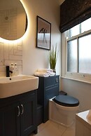 Escape 2 Unwind At The Parade Accommodates 10