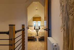 Escape 2 Unwind At The Parade Accommodates 10