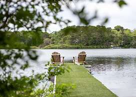 The Breeze Overlooking Minister s Pond