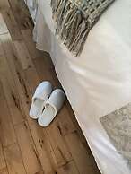 The Breeze Overlooking Minister s Pond