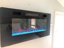 The Breeze Overlooking Minister s Pond