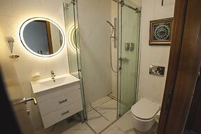 Luxury Hotel King Bo