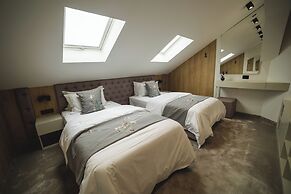 Luxury Hotel King Bo