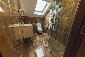 Luxury Hotel King Bo