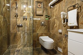 Luxury Hotel King Bo