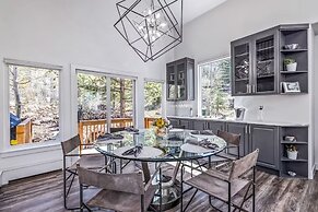 4223 Spruce Way 4 Bedroom Duplex by RedAwning