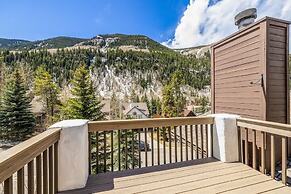 4223 Spruce Way 4 Bedroom Duplex by RedAwning