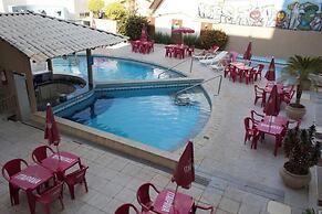 HotStar Thermas Hotel com Acesso a Park Aquático