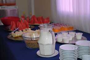 HotStar Thermas Hotel com Acesso a Park Aquático