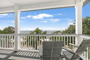 Pelican View Beach House - Private Beach!!