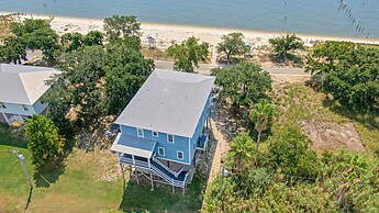 Pelican View Beach House - Private Beach!!