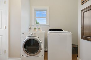 Pelican View Beach House - Private Beach!!