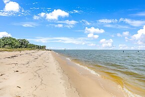 Pelican View Beach House - Private Beach!!