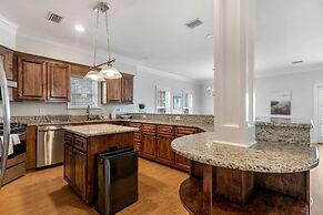 Pelican View Beach House - Private Beach!!