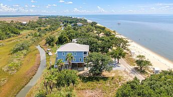 Pelican View Beach House - Private Beach!!