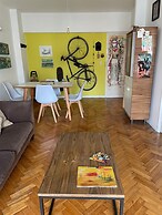 DEPARTAMENTO COMPLETO EN RECOLETA