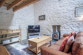 The Apple Store - 1 Bedroom Cottage - St Ishmael's