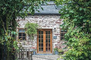 The Apple Store - 1 Bedroom Cottage - St Ishmael's