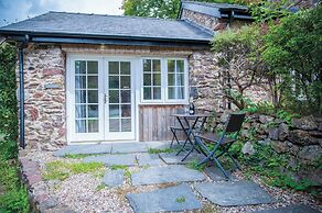 Ysfael - 1 Bedroom Studio - St Ishmael's