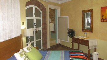 Casa Zuniga Bed and Breakfast