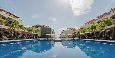 Aldea Thai Oceanview Penthouses