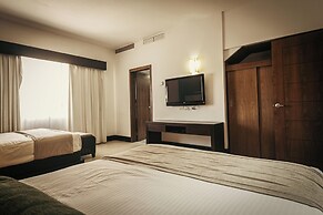 Aldea Thai Oceanview Penthouses