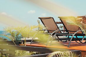 Aldea Thai Oceanview Penthouses