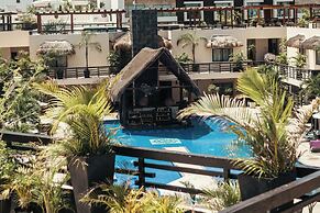 Aldea Thai Oceanview Penthouses