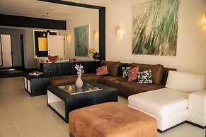 Aldea Thai Oceanview Penthouses