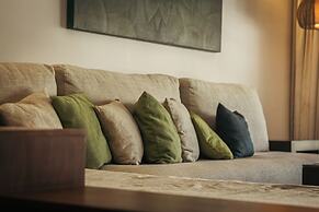 Aldea Thai Oceanview Penthouses