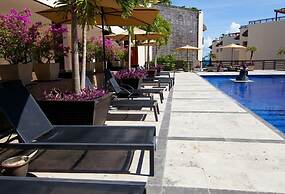 Aldea Thai Oceanview Penthouses