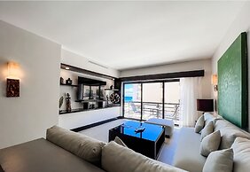 Aldea Thai Oceanview Penthouses