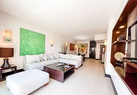 Aldea Thai Oceanview Penthouses