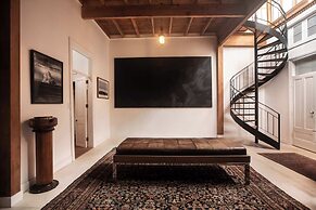 Great Villa in Barranco by Wynwood House