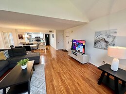 Grand Family Deluxe 3BD Condo Near Disney Universal 22