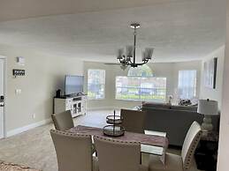 Grand Deluxe 3BD Condo Apartment Near Disney 11