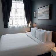 The Confluence Hotel