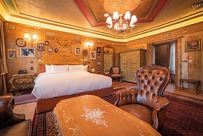Bey House Royal Hotel