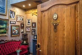 Bey House Royal Hotel