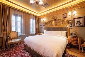 Bey House Royal Hotel