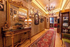 Bey House Royal Hotel