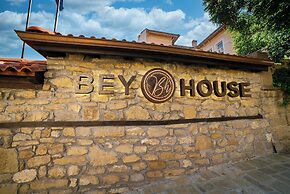 Bey House Royal Hotel