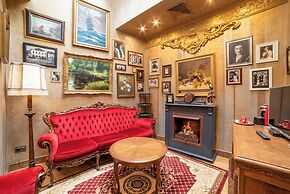 Bey House Royal Hotel