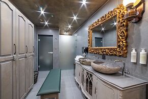 Bey House Royal Hotel