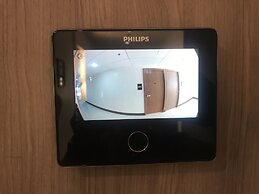 2 Bedroom Condo at Midpoint Residences With City View