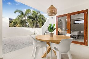Luxurious Villa Blou, Steps From Beach Jan Thiel