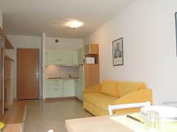 Bright Flat Near the Beach - Beahost