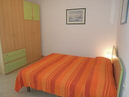 Bright Flat Near the Beach - Beahost