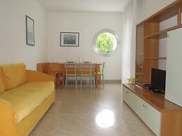 Bright Flat Near the Beach - Beahost